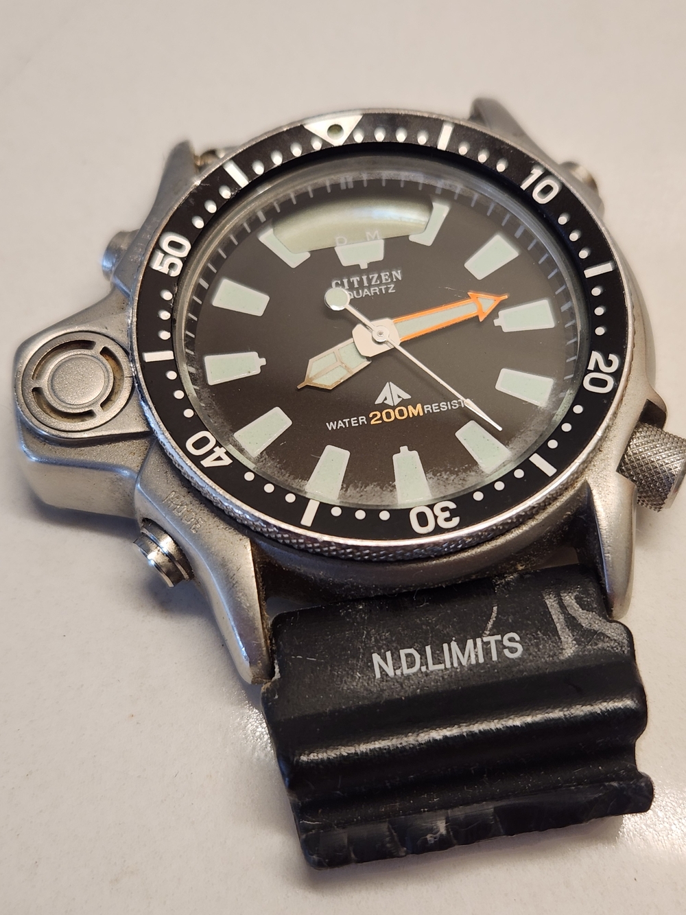 Citizen Black Scuba Dive Watch with Luminous Markers And 200 meter 'Depth Gage'
